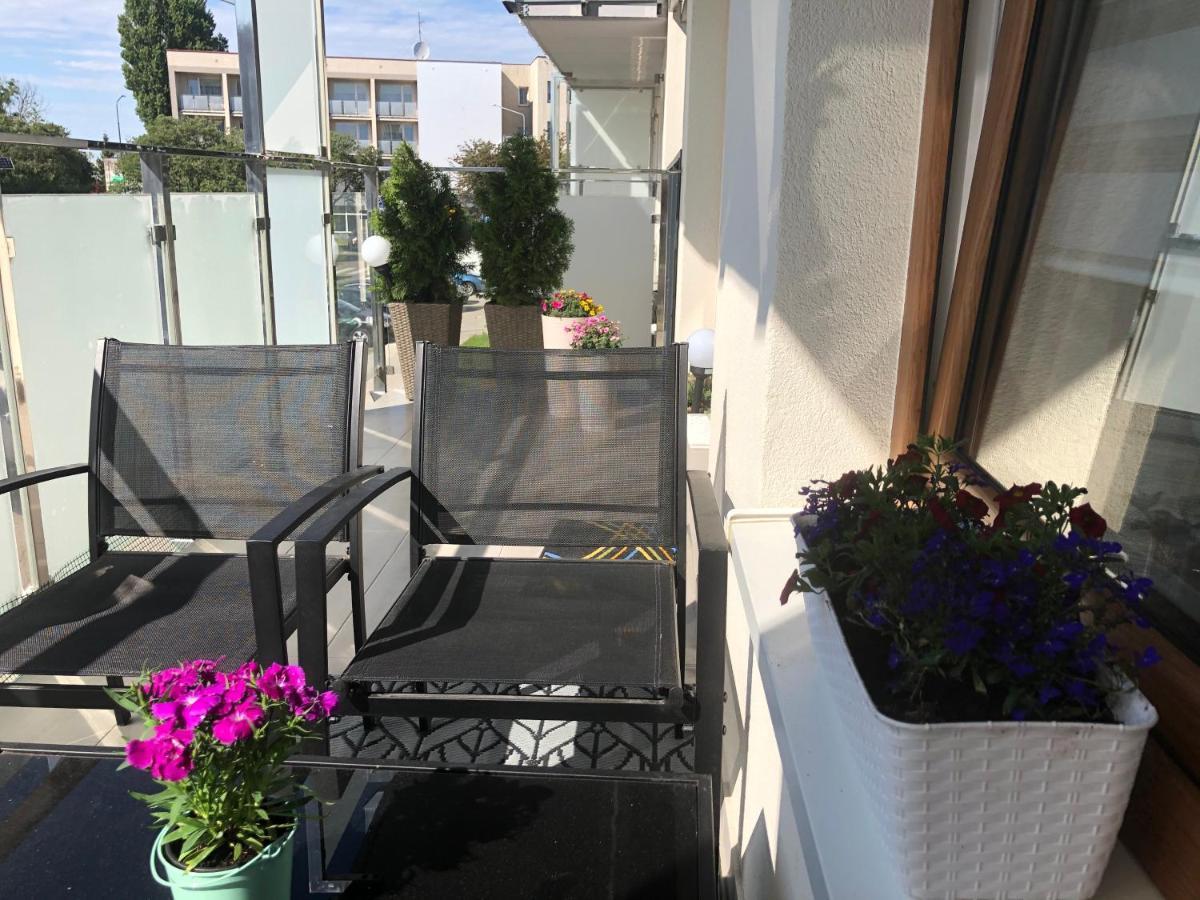 Kolobrzeg Apartament Osiedle Bursztynowe Ul Baltycka 11 B Luaran gambar
